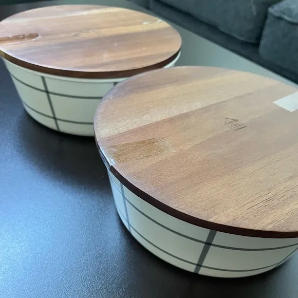 (2) hearth and hand bowls - Picture 2 of 6